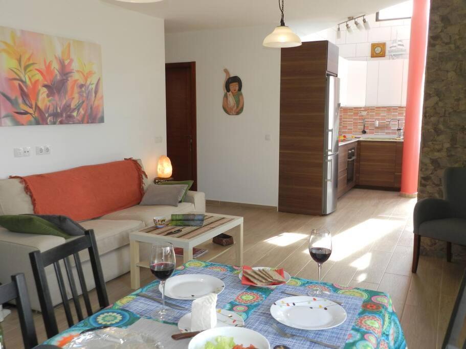 Vivienda La Majorera, Tranquila , Luminosa, Acogedora Puerto del Rosario  Eksteriør billede
